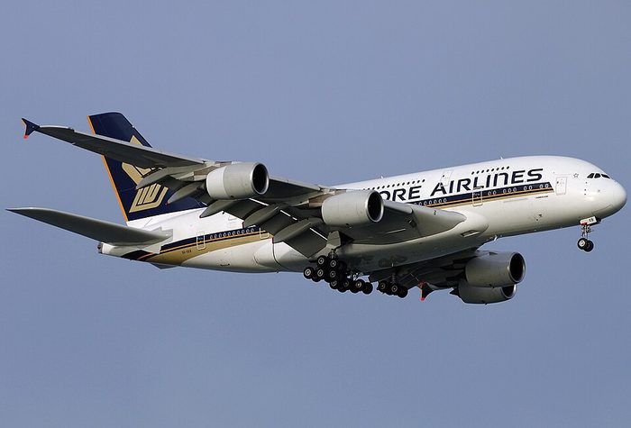 Nace Singapore Airlines
