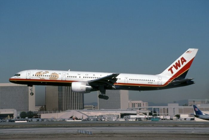 TWA salta el Atlántico