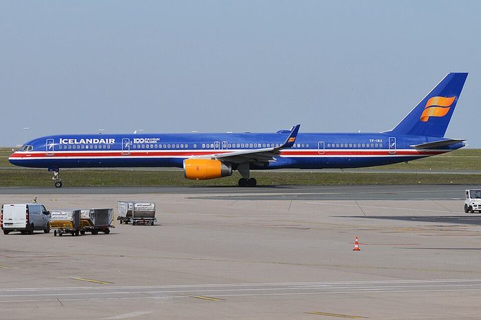 Vuela el Boeing 757