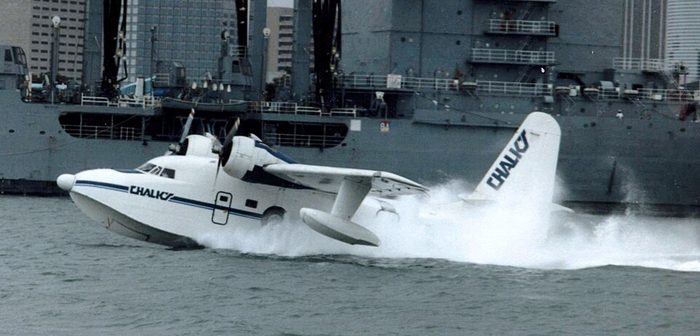 El primer avión que despegó del agua