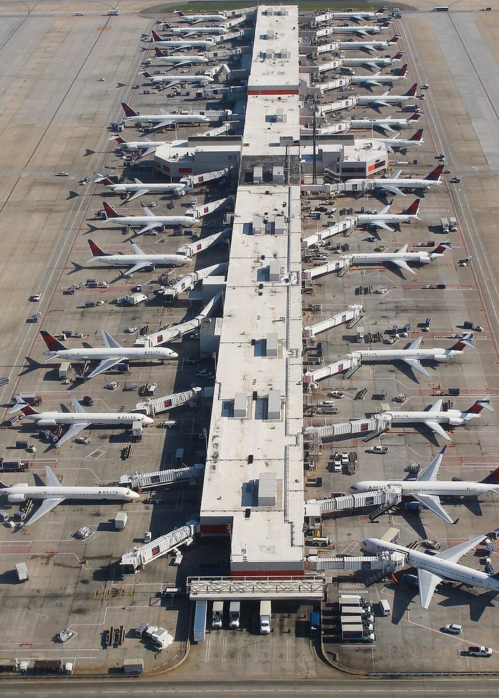El primer vuelo de pasajeros de América
