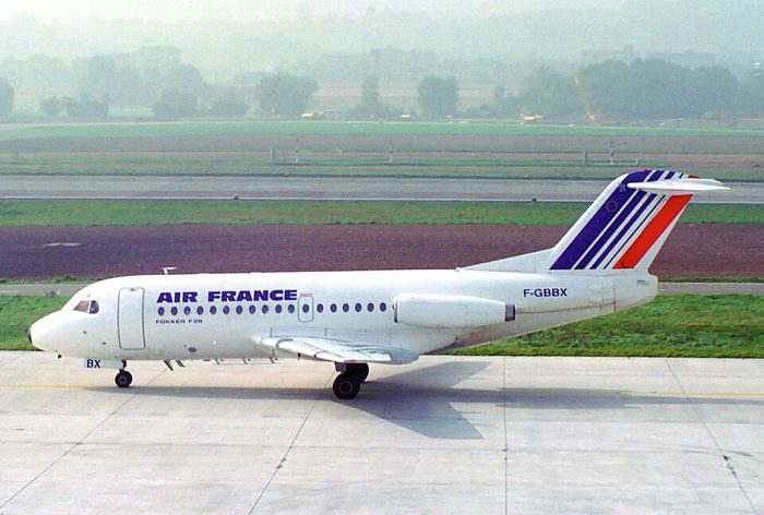 Vuela el Fokker F28