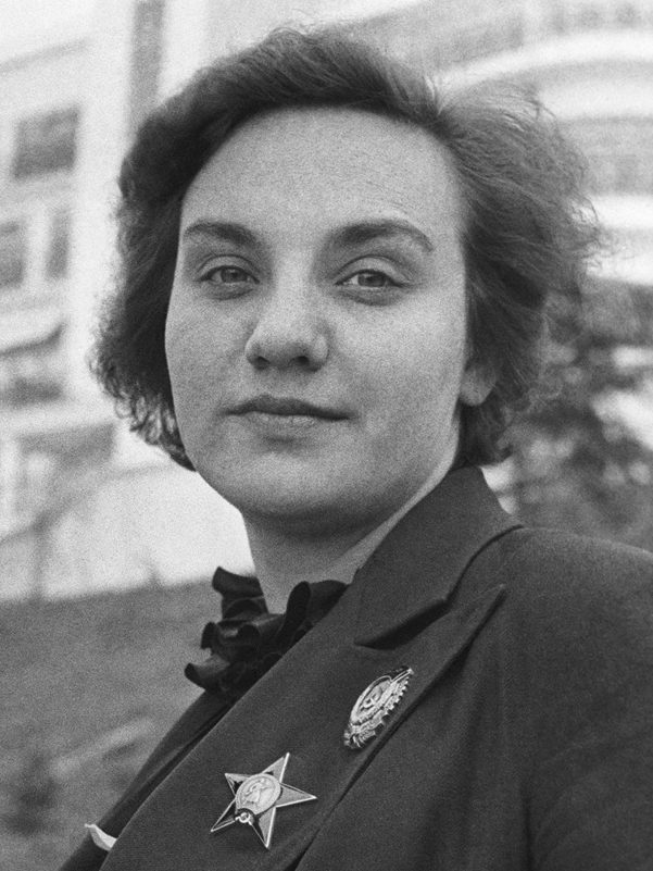 Tres mujeres cruzan la URSS sin escalas