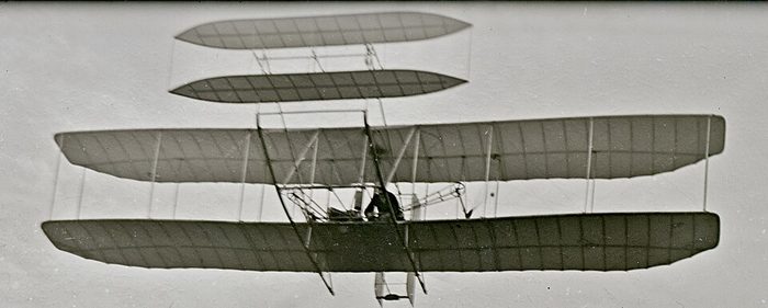 El primer avión práctico de la historia