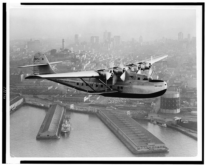 El China Clipper cruza el Pacífico