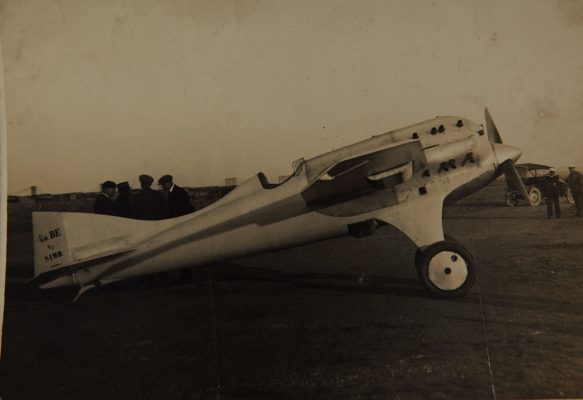 Bonnet flies at 448 km/h