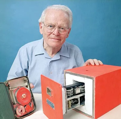 Portrait of David Warren