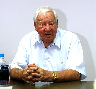 Portrait of Joe Sutter