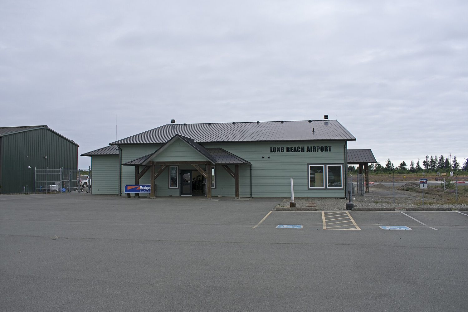 Tofino / Long Beach Airport