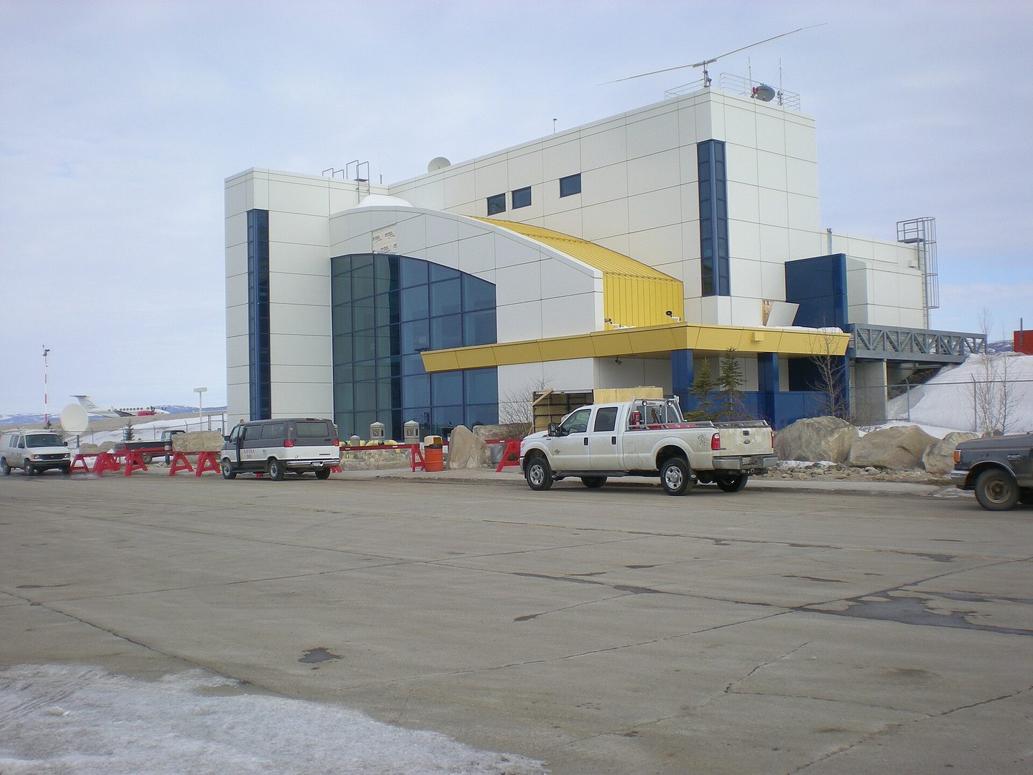 Norman Wells Airport