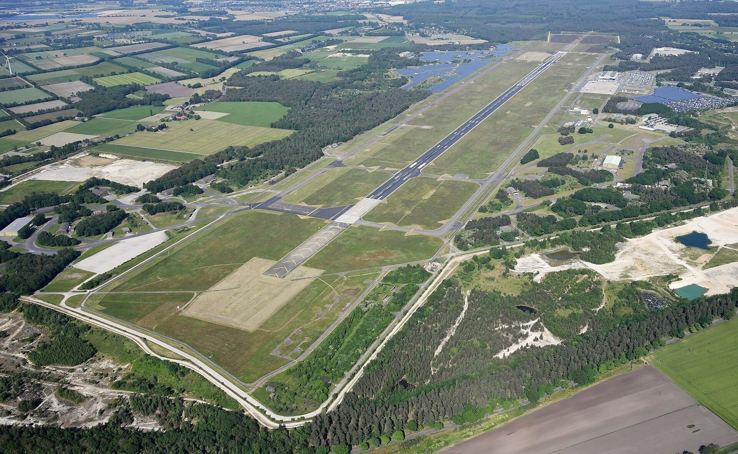 Aeropuerto de Baja Renania