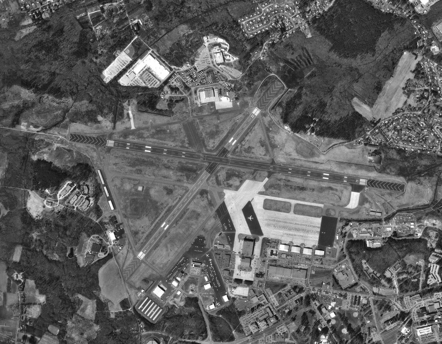 Laurence G Hanscom Field