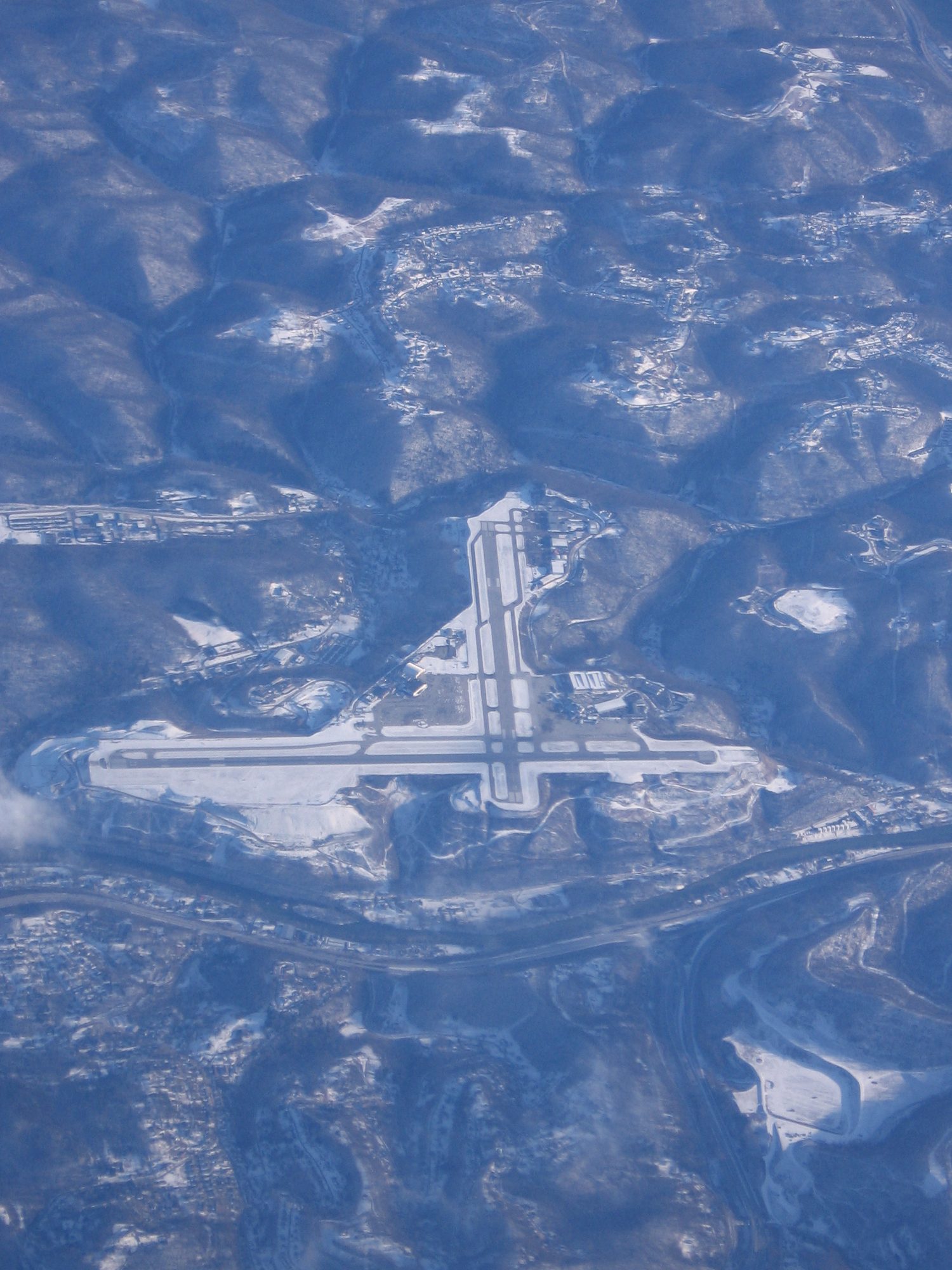 Aeropuerto Internacional Yeager