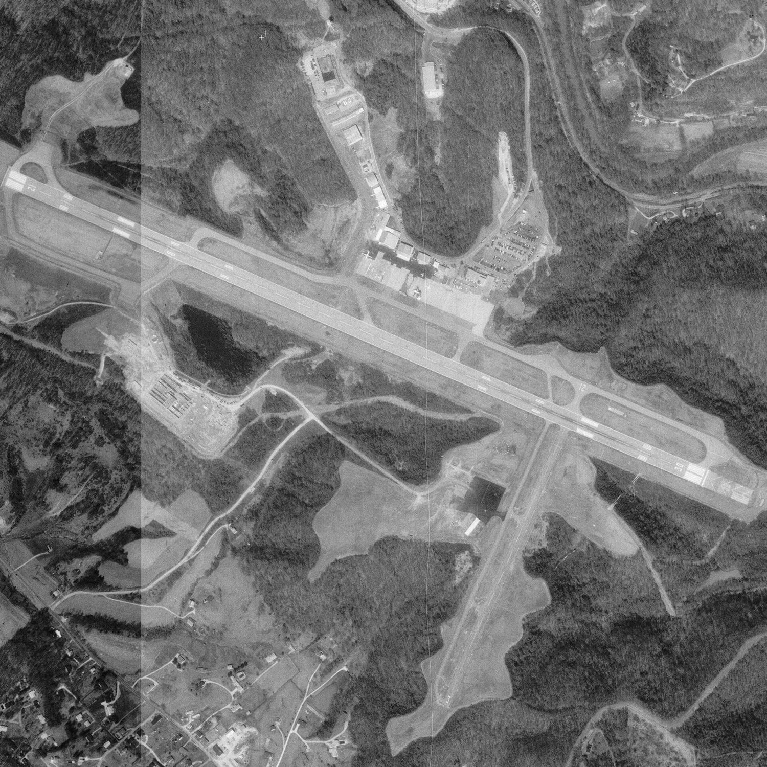 Tri-State Airport / Milton J. Ferguson Field