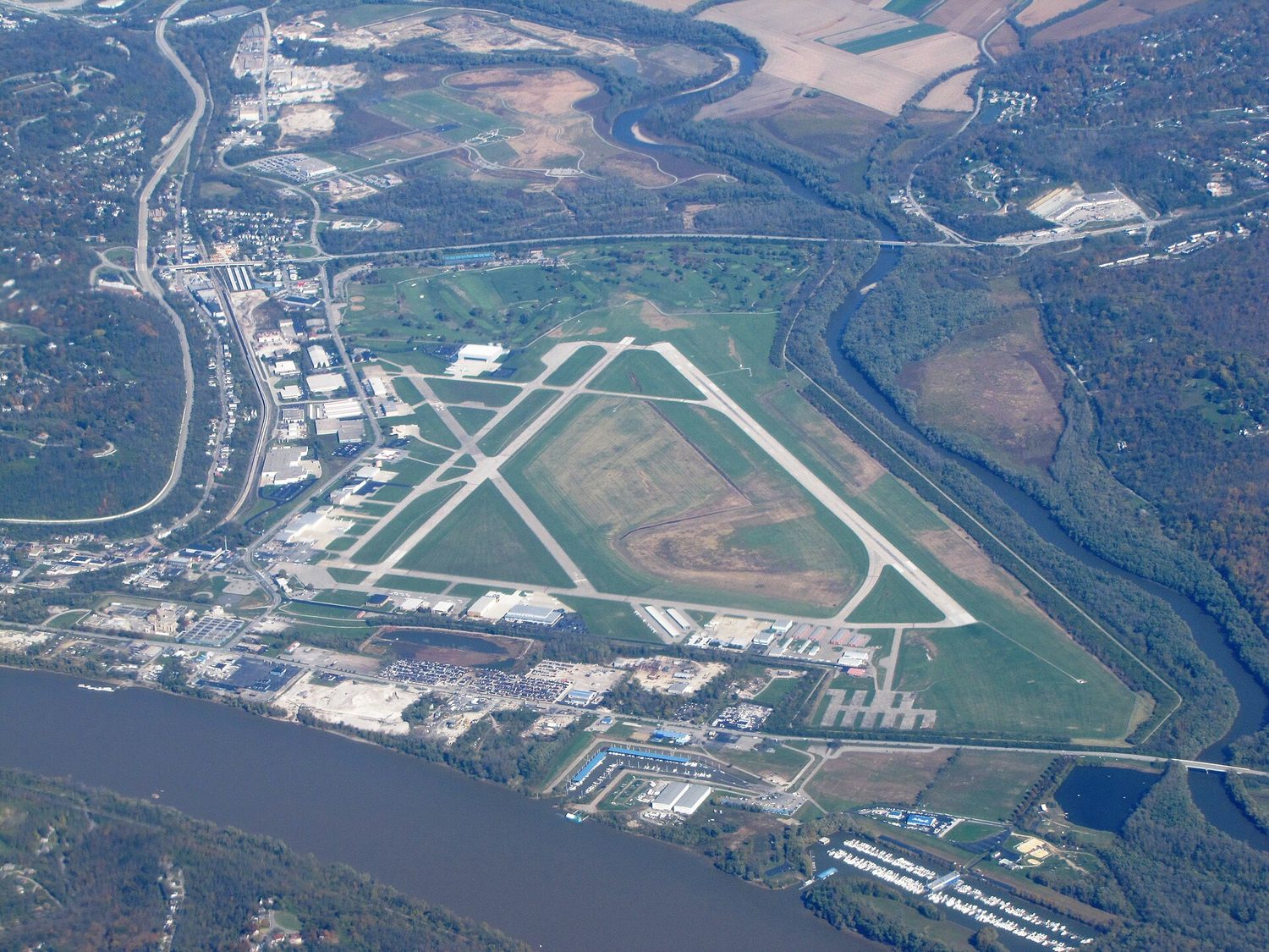 Cincinnati Municipal Airport Lunken Field