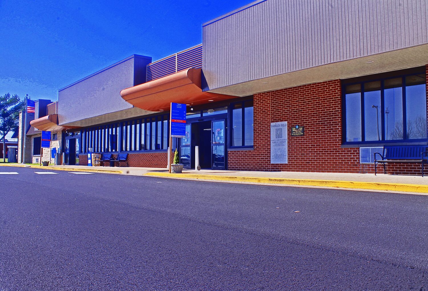 Barkley Regional Airport