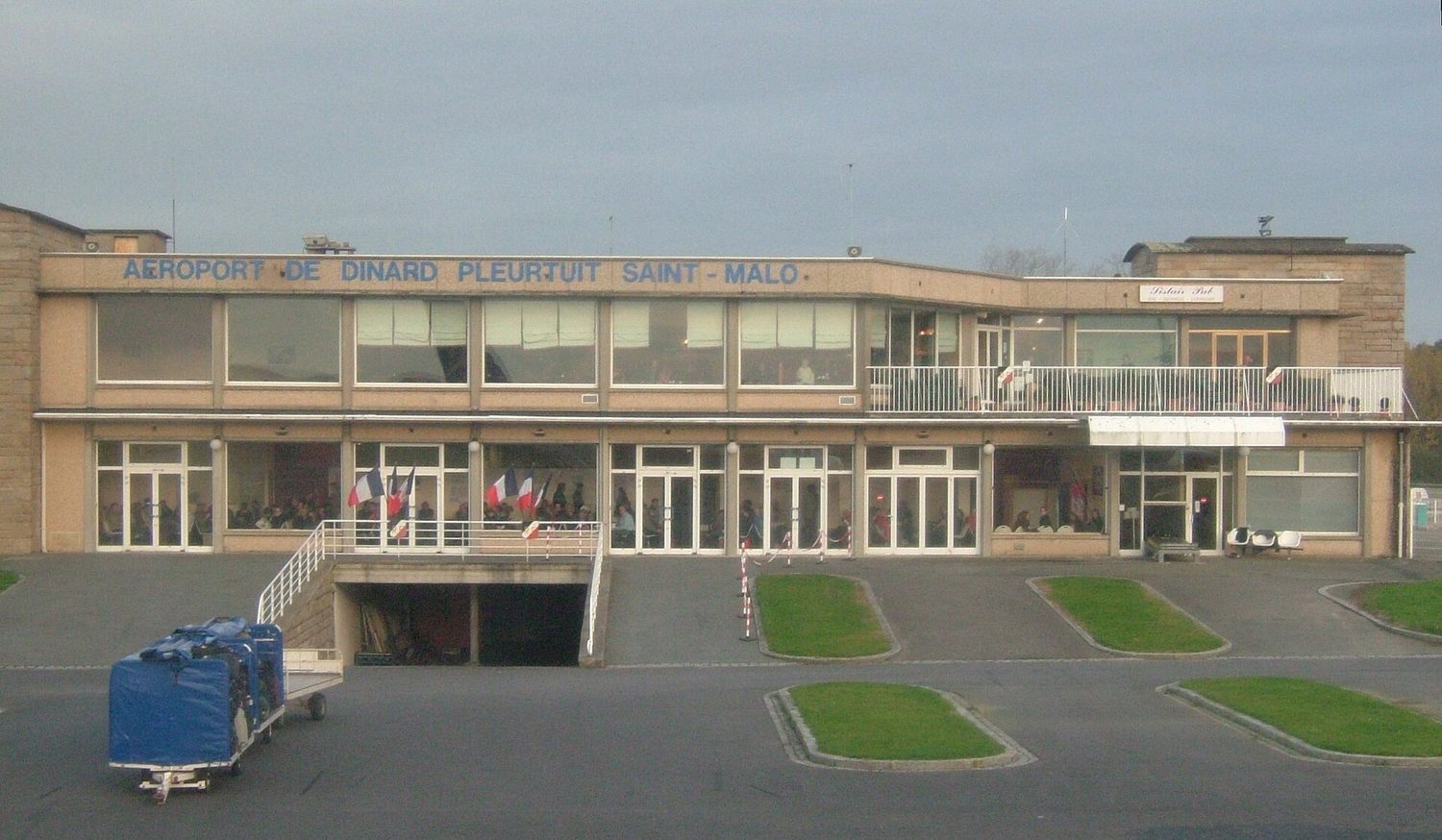 Dinard Pleurtuit Saint-Malo airport