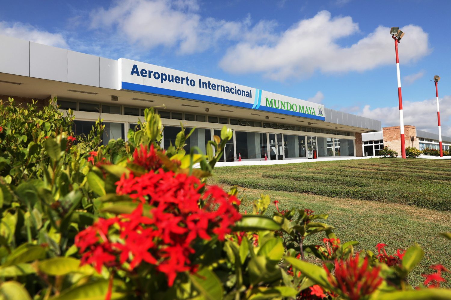 Mundo Maya International Airport