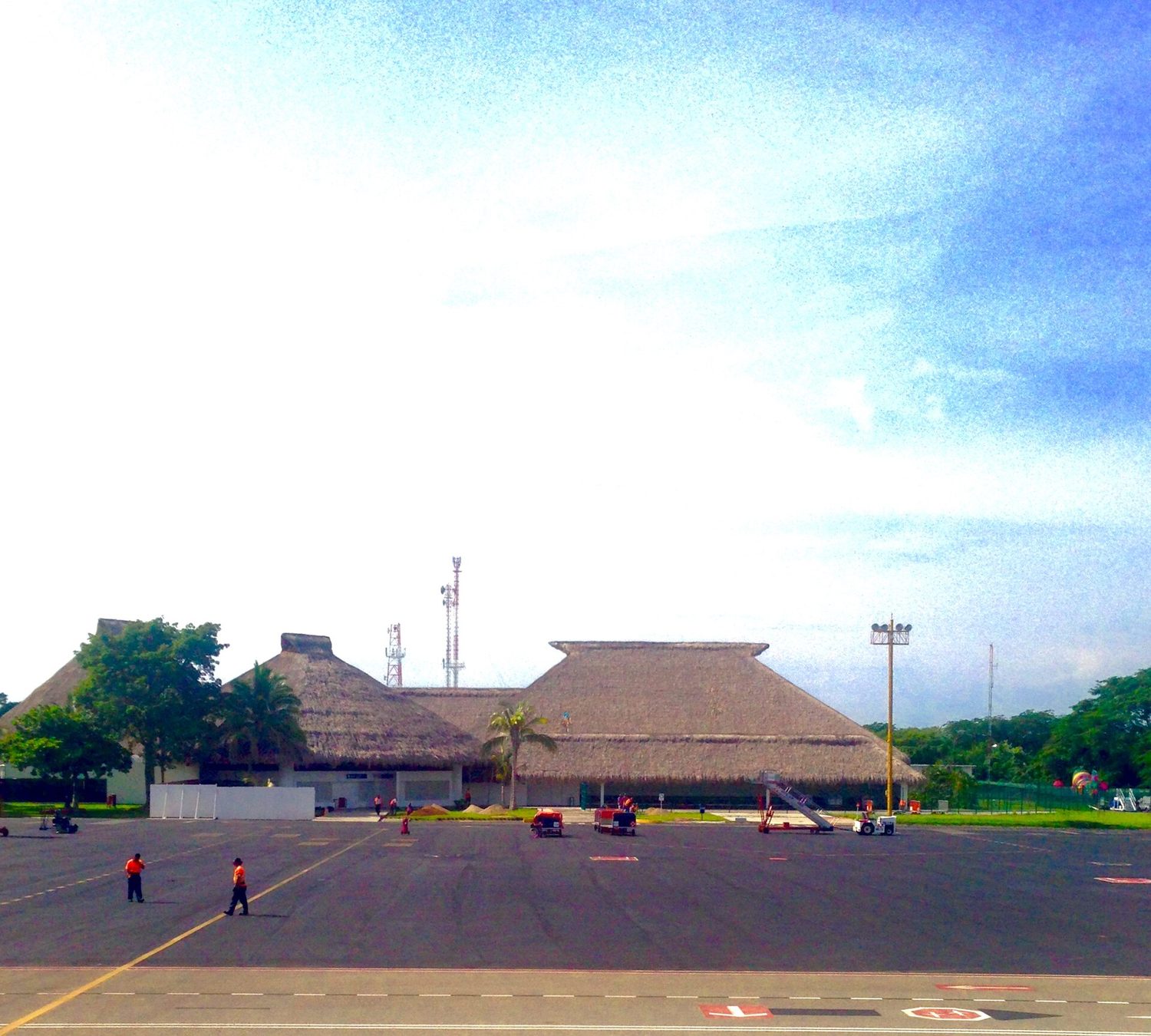Aeropuerto Internacional de Bahías de Huatulco