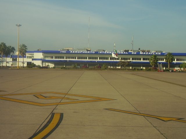 Aeropuerto Internacional General Rafael Buelna