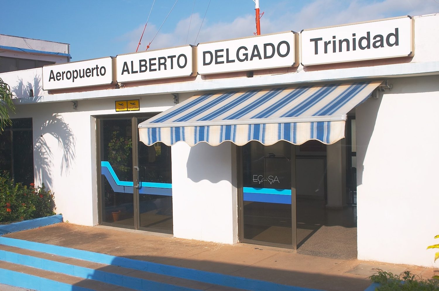 Alberto Delgado Airport