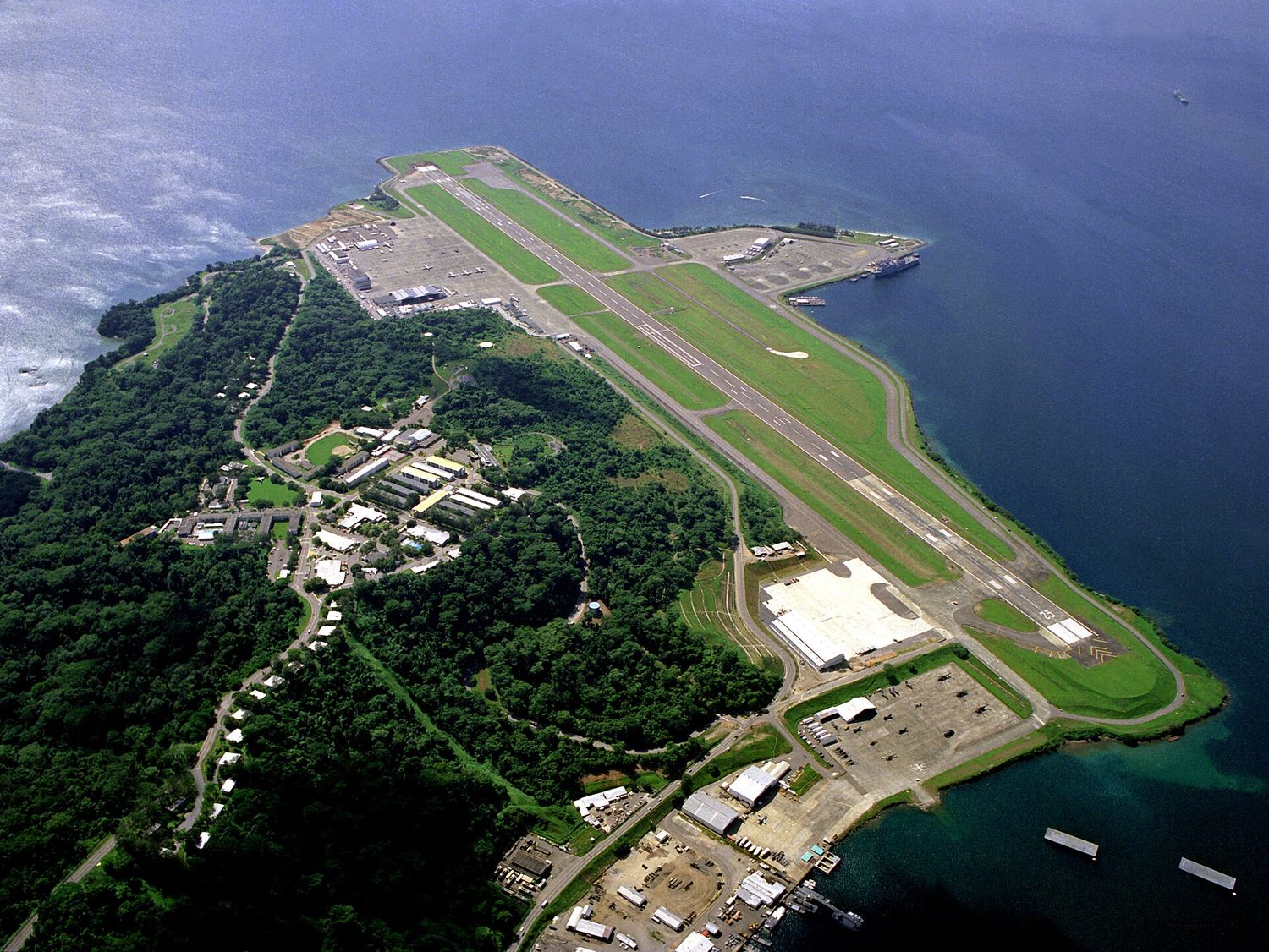 Aeropuerto Internacional de la Bahía de Súbic