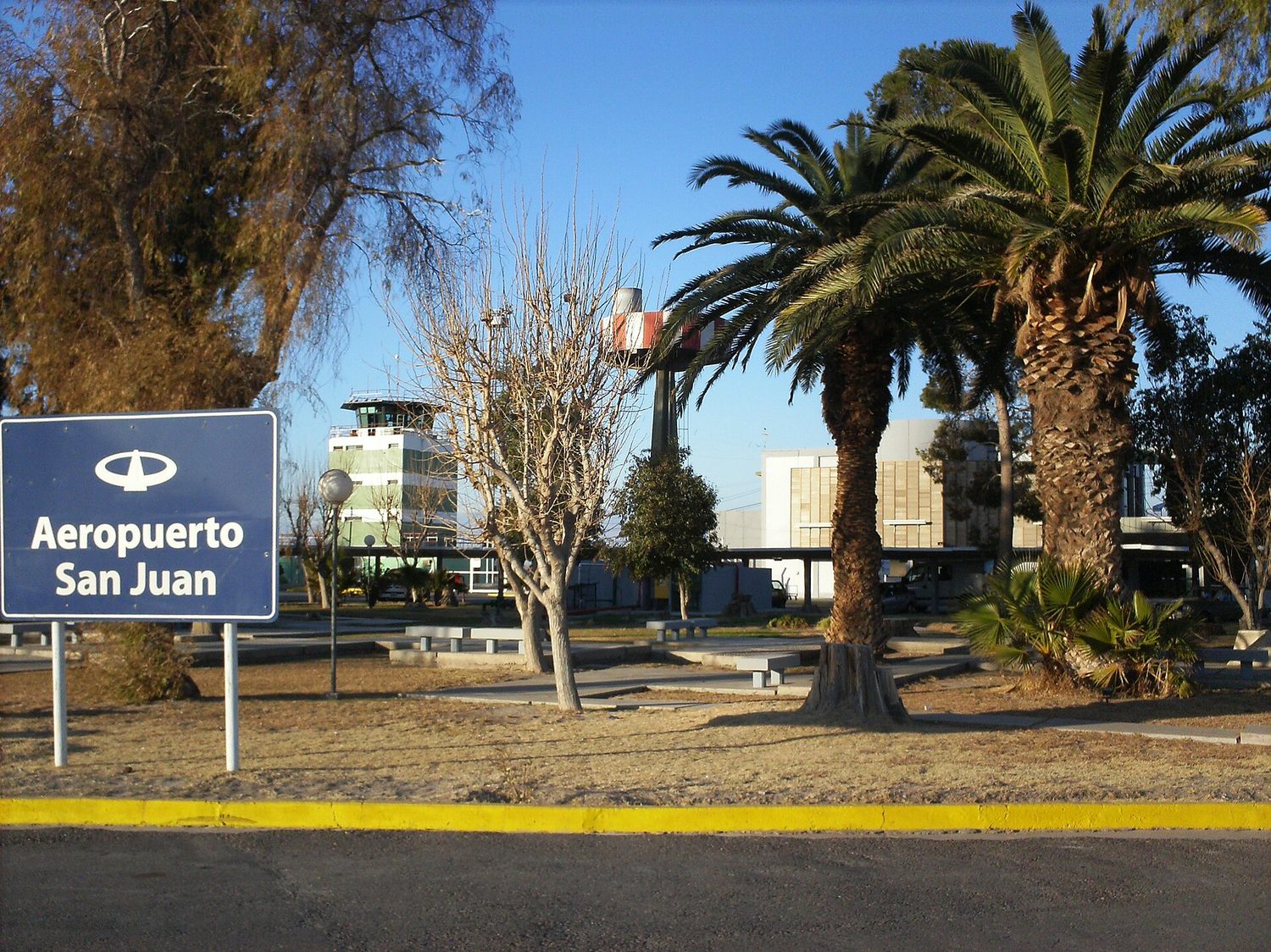 Aeropuerto Internacional Domingo Faustino Sarmiento