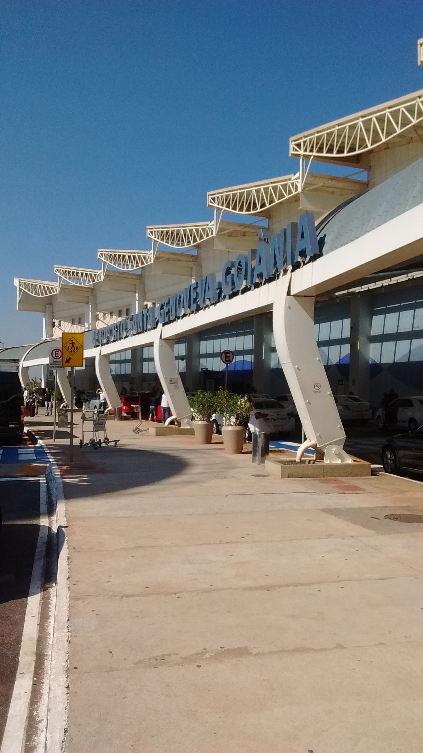 Santa Genoveva International Airport