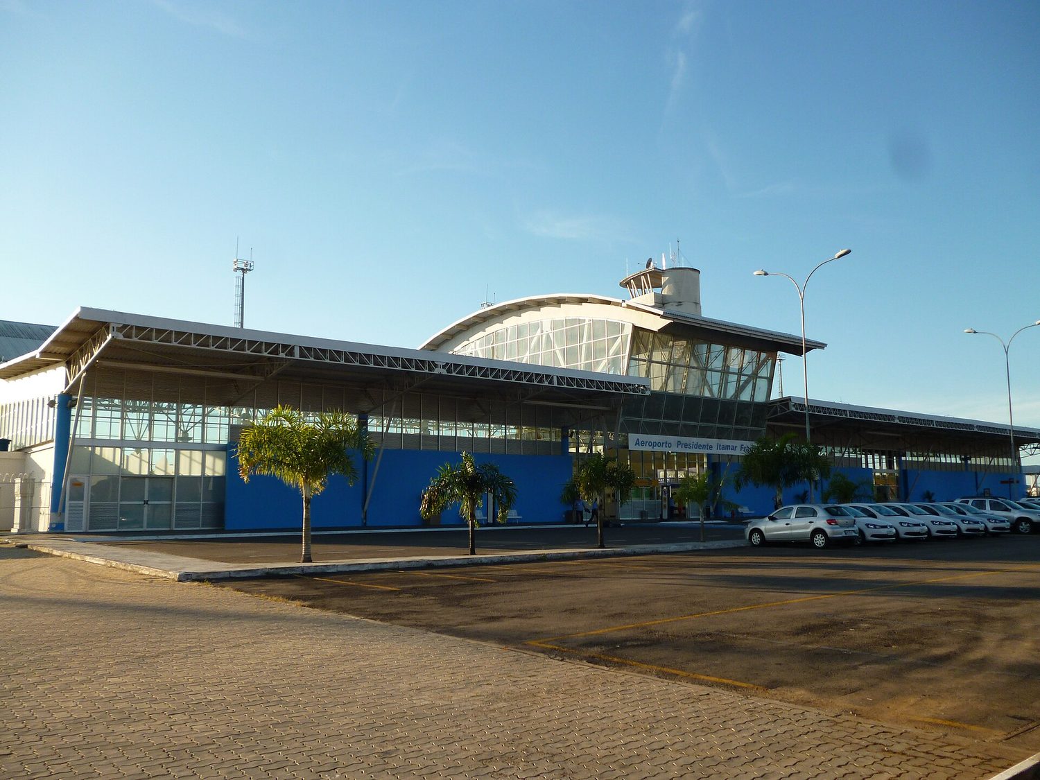 Aeropuerto Presidente Itamar Franco