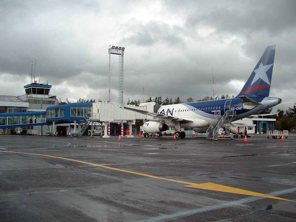 Aeropuerto Cañal Bajo Carlos Hott Siebert