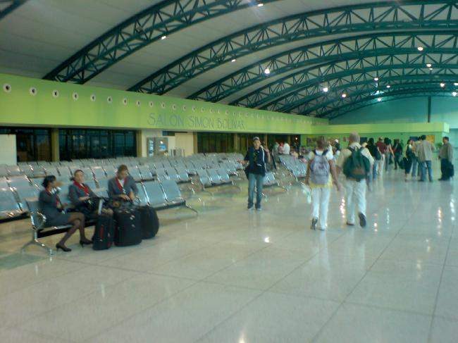 General José Antonio Anzoategui International Airport