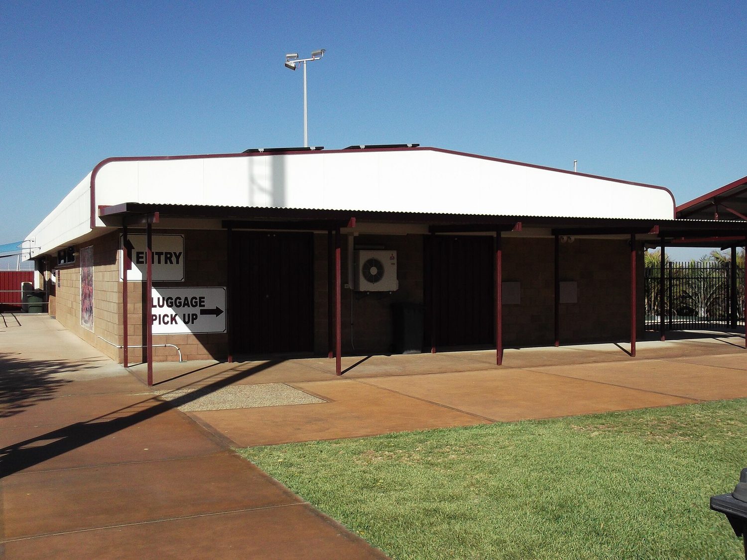 Carnarvon Airport